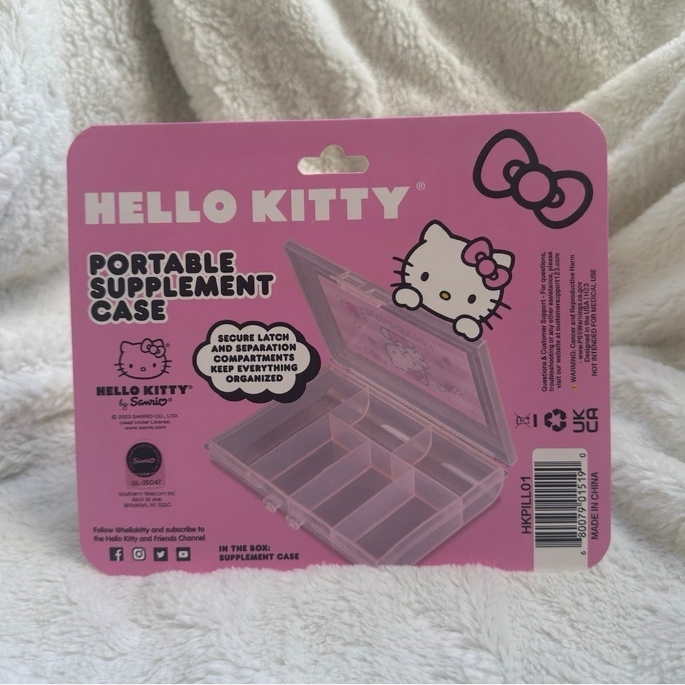 Hello Kitty Supplement Case - Picture 2 of 2